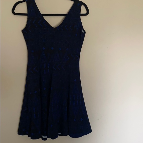 Black and Blue  Summer Dress - Picture 3 of 3